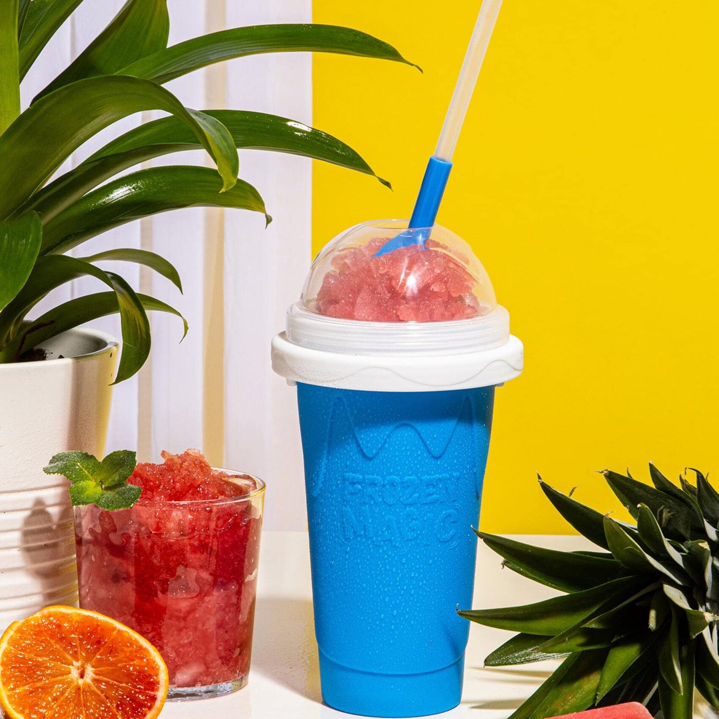 Slushie Cup, Slushy Maker Cup with Lid & Straw for Kids Friends Family, Portable Smoothie Squeeze Cup for Milk, Juices, and Ice Cream Make